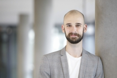 Profile picture for user Julius Klingelhoefer