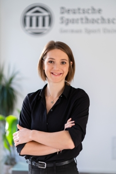 Profile picture for user Laura Voigt